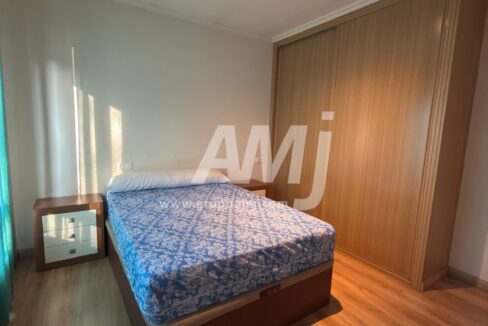 amj_re357_16