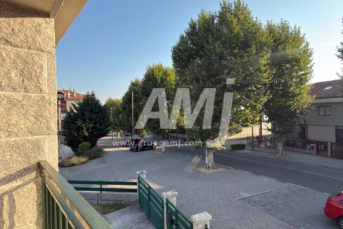 amj_re357_20