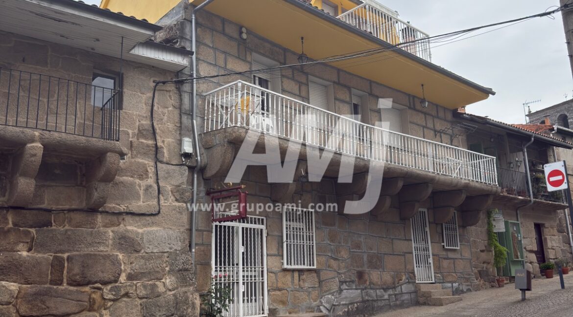 amj_re357_19