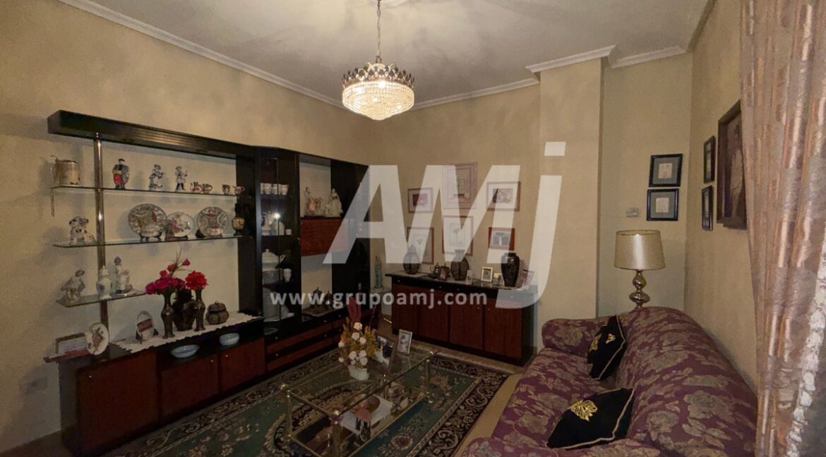 amj_re357_7